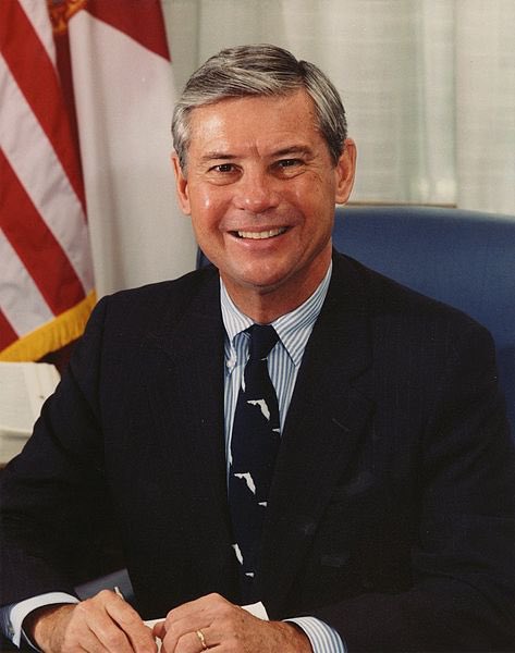 At the age of 87, Bob Graham, a former US senator and governor of Florida, passed away.