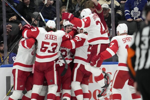 After winning in overtime, the Red Wings will play host to the Canadiens.